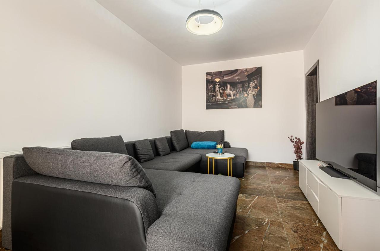 Casa Aurora 2